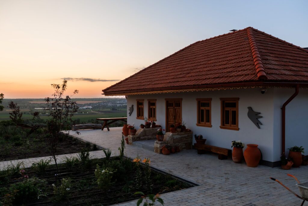 Pensiune din Moldova Two Doves House Pohrebea